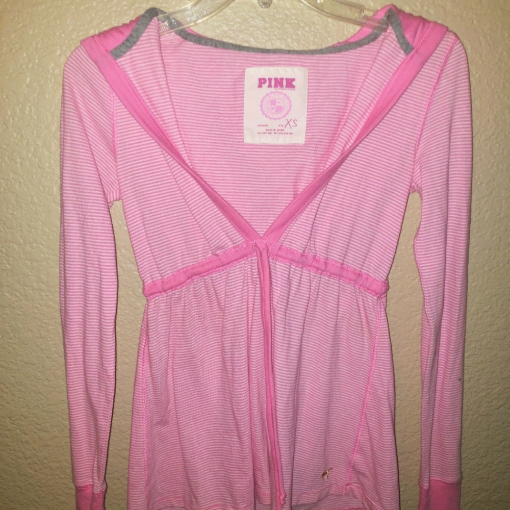 New Victoria's Secret PINK XS Long Sleeve Pink & White Shirt, Gold Logo on hood!
